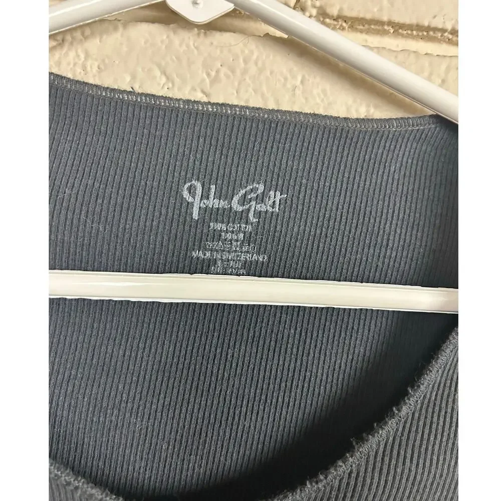 Brandy Melville John Galt Black Scoop Neck Top one size - Picture 7 of 8